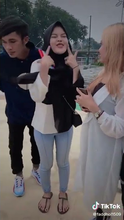 Dewick Dan Fadhol Boskdcil Di Surabaya Artis  Tik Tok