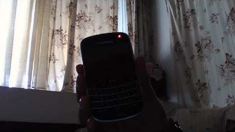 blackberry 9930 flashing red light and wont turn on