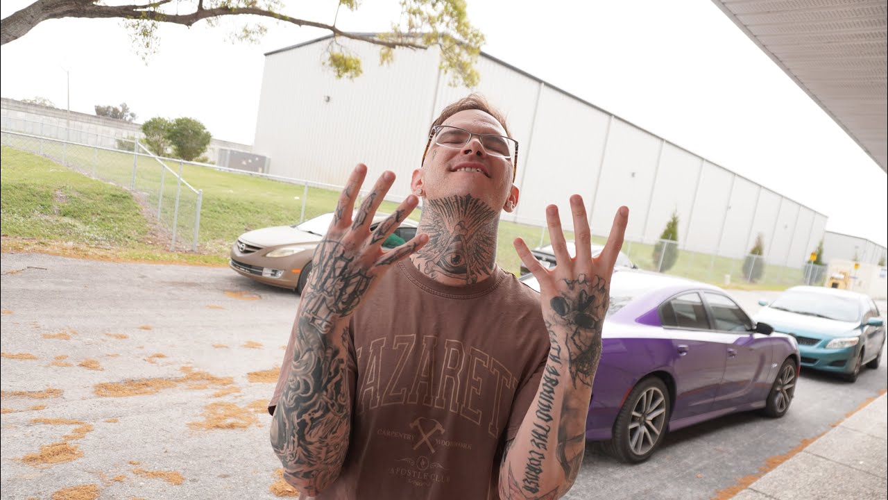 BTL Banks (New Camera - Studio Vlog) - YouTube