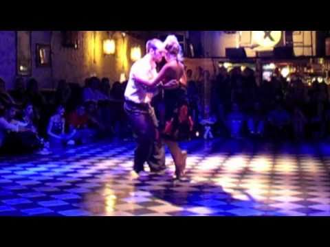 Pablo Rodriguez + Noelia Hurtado - Practica X (nov 2010)