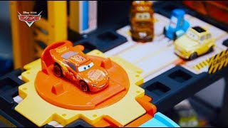 組みかえ自由自在！ カーズ トミカ　ＡＣ　組みかえ！レーシングピット　【紹介映像】