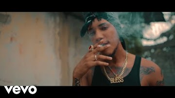 Knaxx - Squeeze It (Official Video)