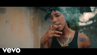 Knaxx - Squeeze It (Official Video)