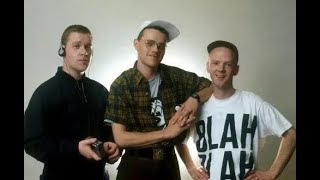 Bronski Beat - It Ain&#39;t Necessarily So (The Age of Consent) (1984) [High Quality]