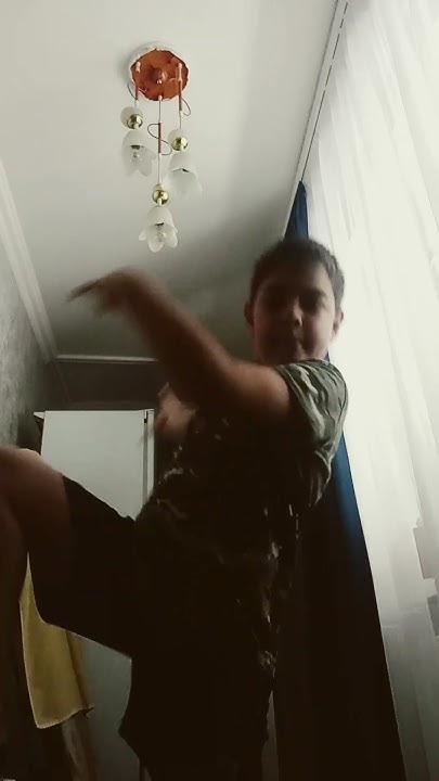 я крокодил крокожу и буду крокодить - YouTube
