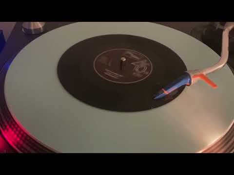 THE VELVELETTES - THATS A FUNNY WAY