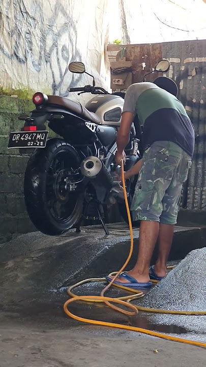 CUCI YAMAHA XSR 155 SISA SUNMORI. #yamahaindonesia #yamahaxsr155 #sunmori #lombok