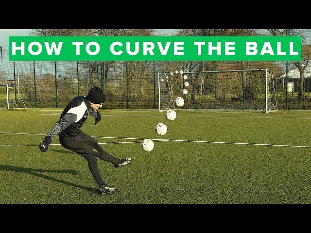 How to curve the ball | Learn bending free kick class=