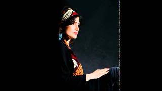 خواننده : یسنا (این نیز بگذرد)    Traditional Iranian music. www.yasnaa.ir