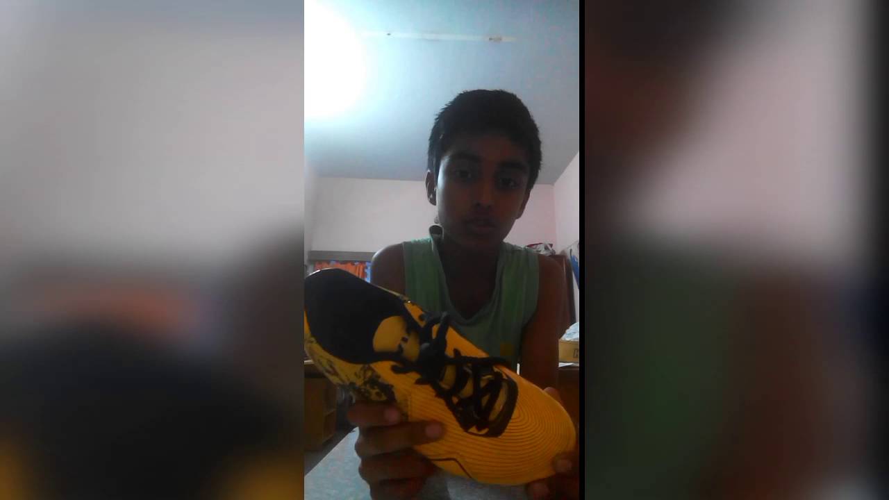 nivia spike shoes for running