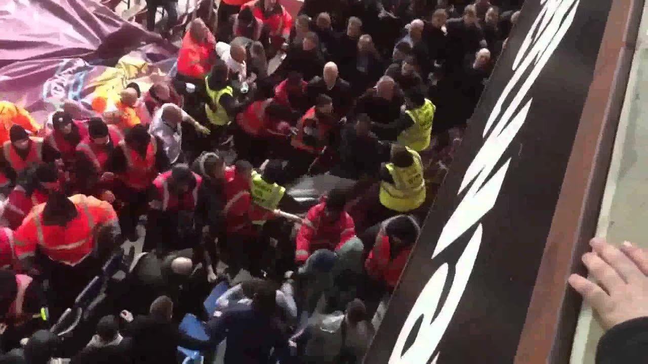 Footage of the skirmishes at the end of West Ham vs Manchester City 2-2
