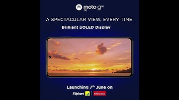 22 Moto G82 5G Social pOLED display
