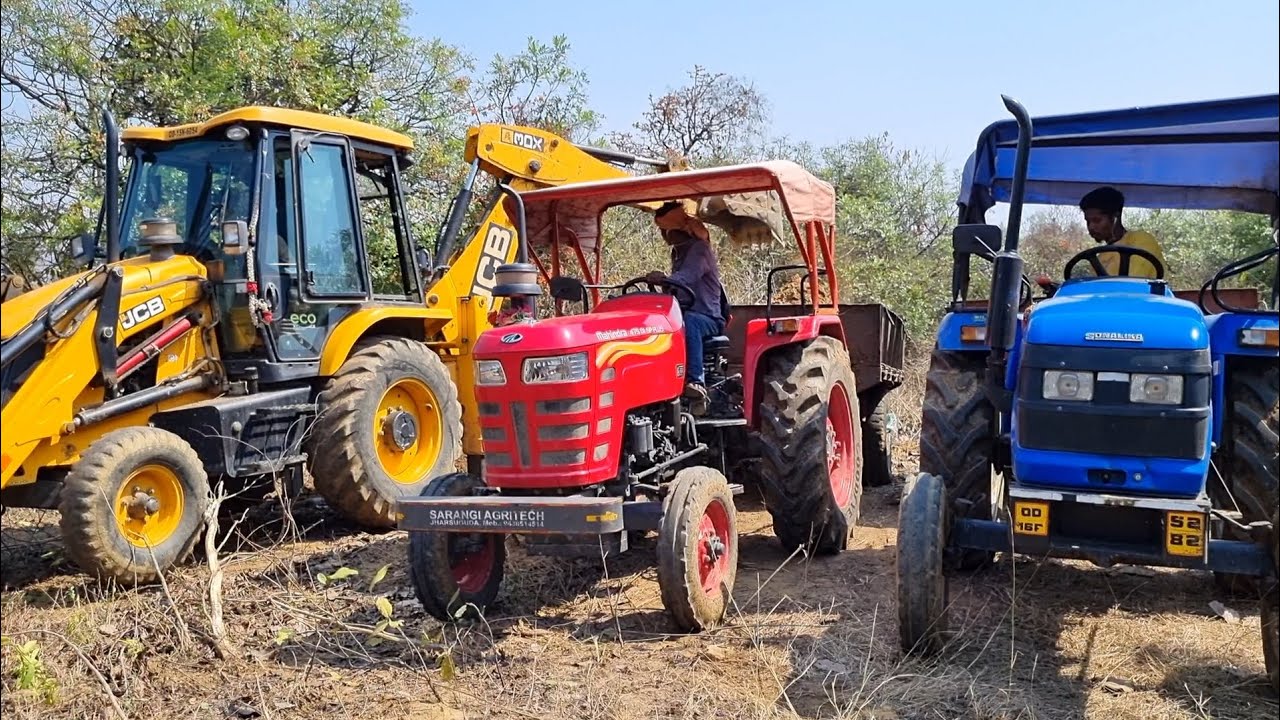 new-jcb-3dx-eco-excellence-backhoe-machine-loading-mud-in-2-tractors