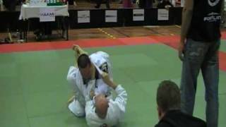 Ola match 2 -70 master Stenungsund 2009