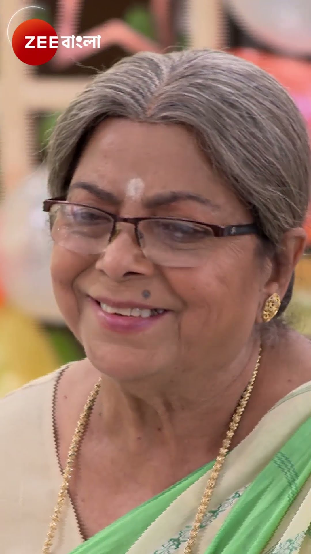 #Mala Bodol #Shorts #Zee Bangla #Entertainment #Mild Violence #Romance