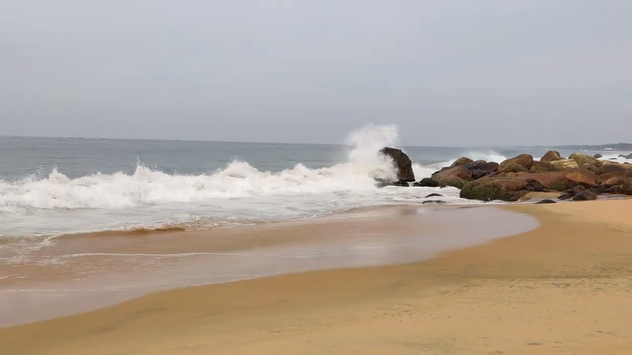 Kovalam Beach | Most beautiful beach in India | Beach in Kerala | 4k |