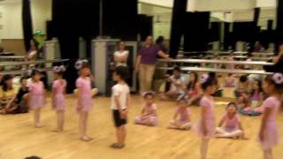 (Chinese Dance) Lao Shi Shuo Wo Hao Hai Zi 老师说我好孩子 / Teacher Says I Am A Good Child