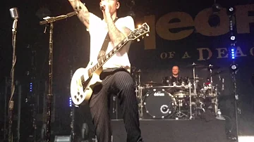 Theory of a Deadman - Hate My Life, live St. Croix Casino & Hotel, Turtle Lake, WI front row!