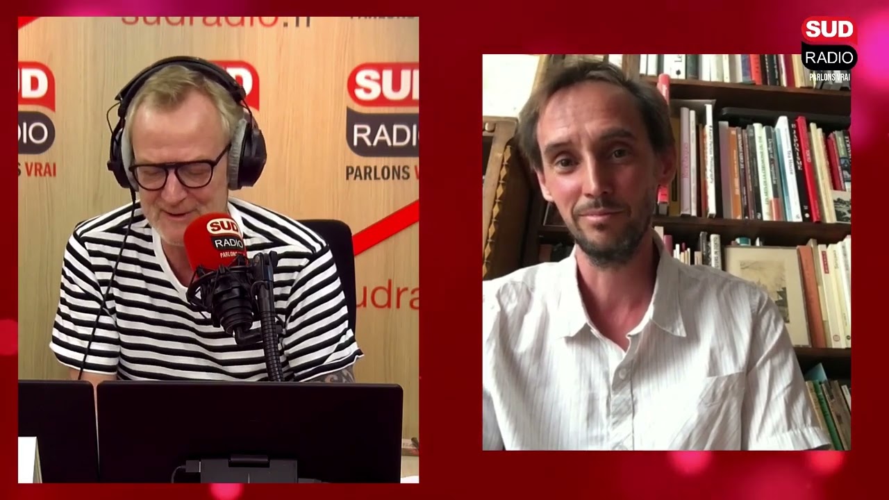 ⁣L’avenir menacé des bouquinistes de Paris