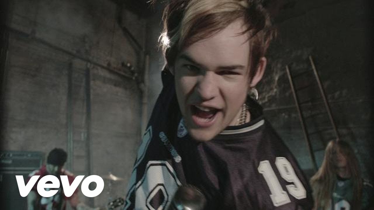 Watch James Durbin - Stand Up (Sports Version) on YouTube Watch James Durbin - Stand Up (Sports Version) on YouTube