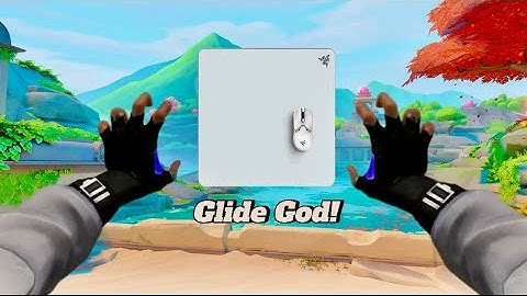 Using razer glass mousepad GLIDE GOD! in Valorant