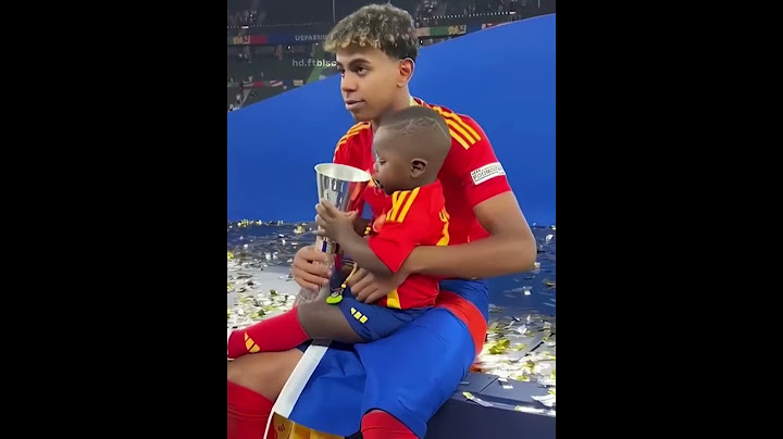 Lamine Yamal rare moments #football #lamineyamal