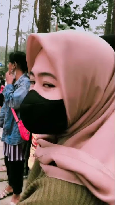 Story wa halu mentahan jalan sama cewek
