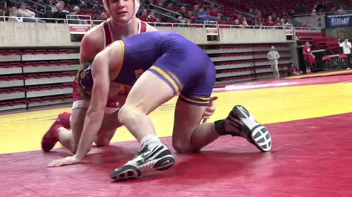 Connor Thorpe (UNI) vs Jack Severin (Wisconsin)