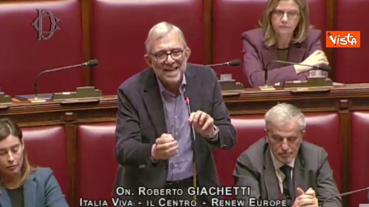 Giachetti contro Tajani in Aula: Sa dove se lo deve mettere quel dito?