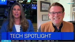 CRM, SNOW, MRVL Earnings Preview & Impact on Agentic AI's Outlook