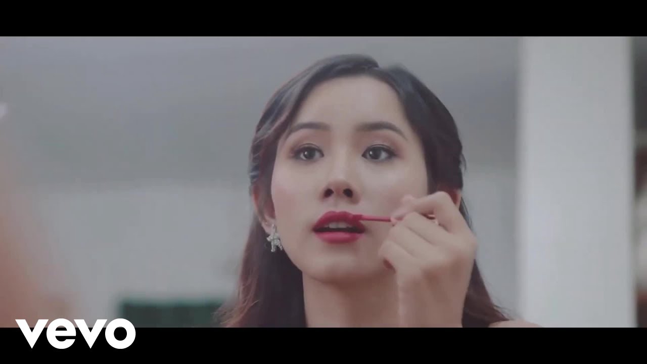 Phyu Phway - နေရာတကာ