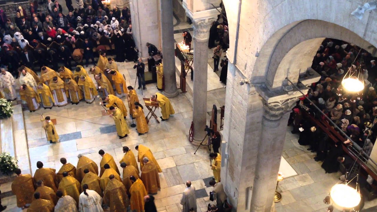 DIVINA LITURGIA ORTODOSSA-RUSSA. Bari, Pontificia Basilica San Nicola.