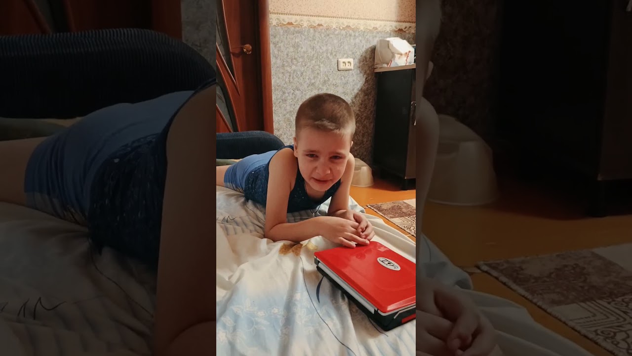 Неприятность эту мы переживём