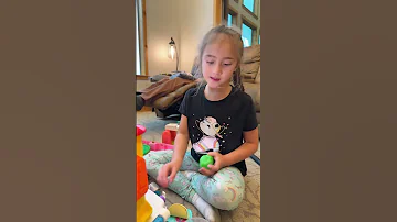 Cute Girl Selling Tacos Fun Pretend Play Imagination PretendPlay TacoStand KidsFun Shorts 
