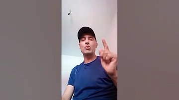 الطعنة التي جاءت من الخلف لم تؤدي ظهري 