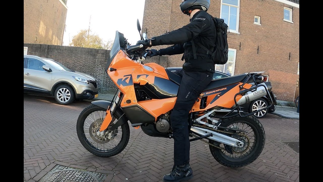 KTM 950 Adventure LC8 - a sunny spring ride for a black coffee