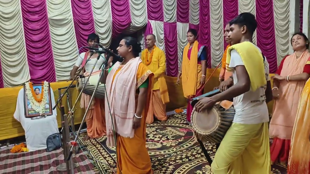 শ্রী শ্রী গীতা সম্প্রদায়।সুনীতি দি,সুন্দরী কাকি,যমুনা,দিপা দি,আদ্যনাথ মাস্টার।শান্তিপুর,নদীয়া।