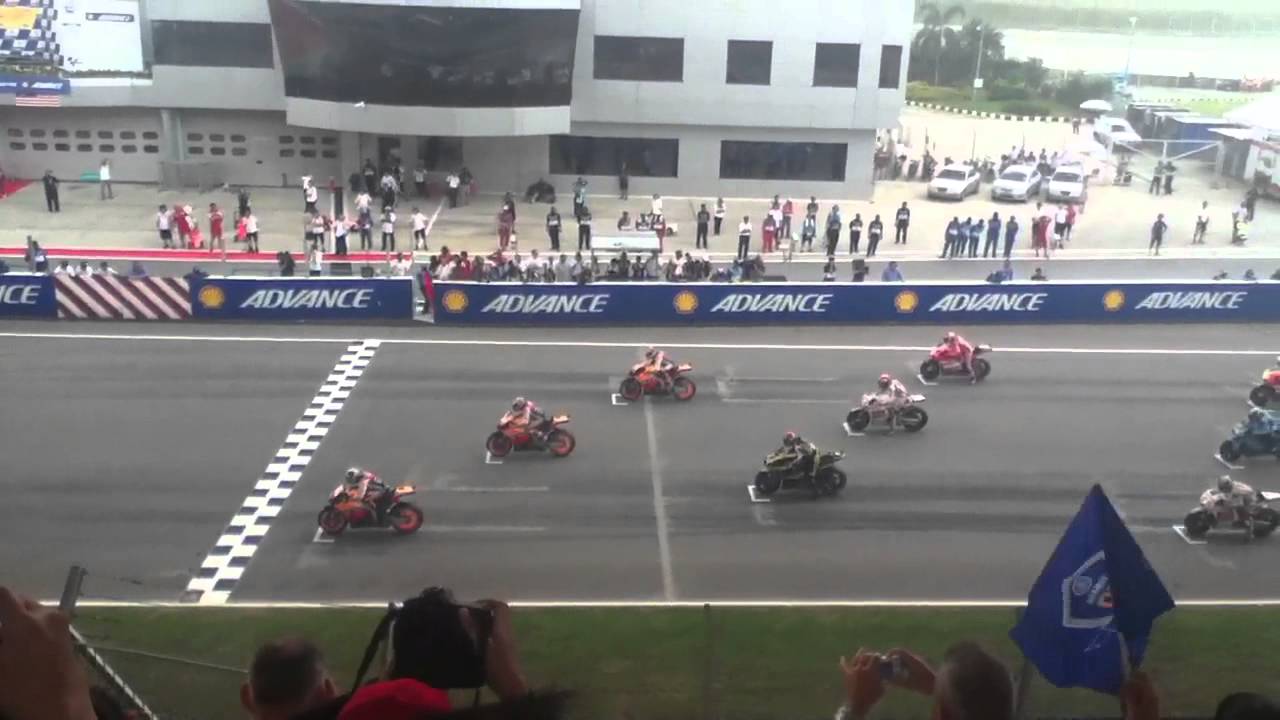 MotoGP Sepang 2011 Race Start RIP Marco Simoncelli YouTube