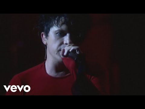 Indochine - Le baiser (Paradize Tour - Acte III à Paris-Bercy 2003)