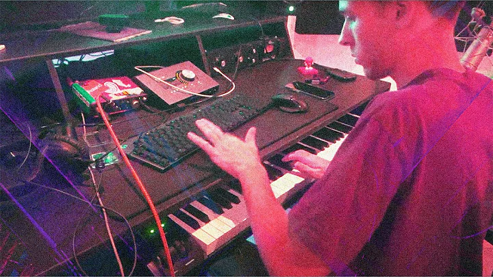 Nick Mira Casually Cooking Up 3 Beats In 10 Minute...
