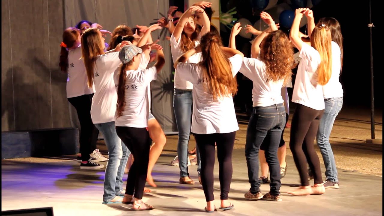 מופע האור חג עצמאות קיבוץ אפיקים 2011