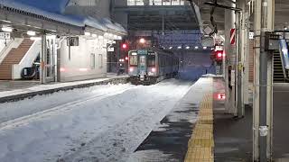 青い森鉄道　701系　青森駅発車