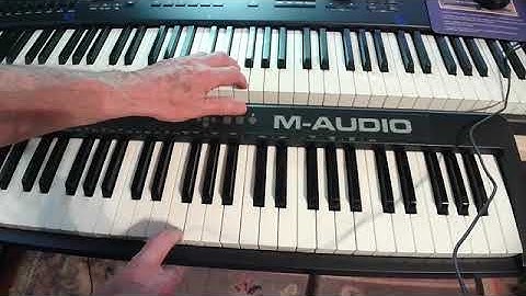 Harry Clymer Kurzweil PC3A8 vs M Audio Keystation 61