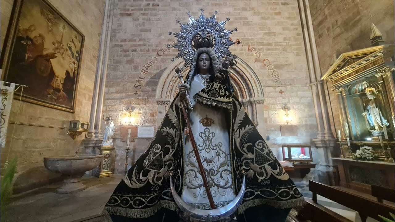 #LINARES ( Jaén ) 𝐓𝐑𝐀𝐒𝐋𝐀𝐃𝐎 𝐏𝐑𝐎𝐂𝐄𝐒𝐈𝐎𝐍𝐀𝐋 𝐍𝐓𝐑𝐀. 𝐒𝐑𝐀. 𝐕𝐈𝐑𝐆𝐄𝐍 𝐃𝐄 𝐋𝐈𝐍𝐀𝐑𝐄𝐉𝐎𝐒 / 𝐒𝐓𝐀. 𝐌𝐀𝐑𝐈́𝐀 𝐀 𝐏. 𝐁𝐔𝐄𝐍 𝐏𝐀𝐒𝐓𝐎𝐑