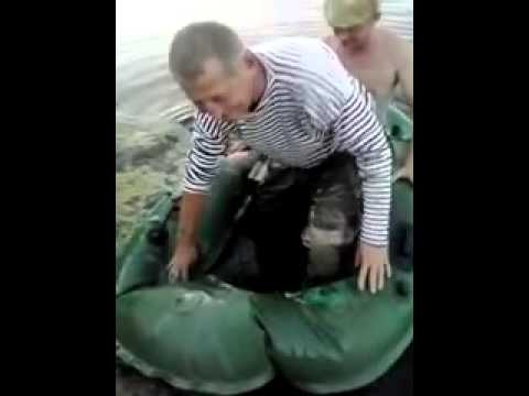 Как рыбаки проводят лето))