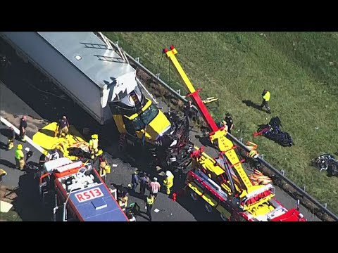 Deadly crash on I-81 in Hagerstown, Maryland - YouTube