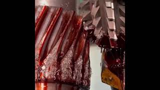 Turning a Ship’s Crankshaft into a Giant Rolling Mill Gear