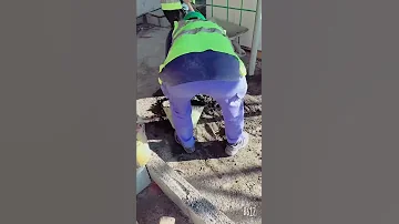 هموت ضحك 