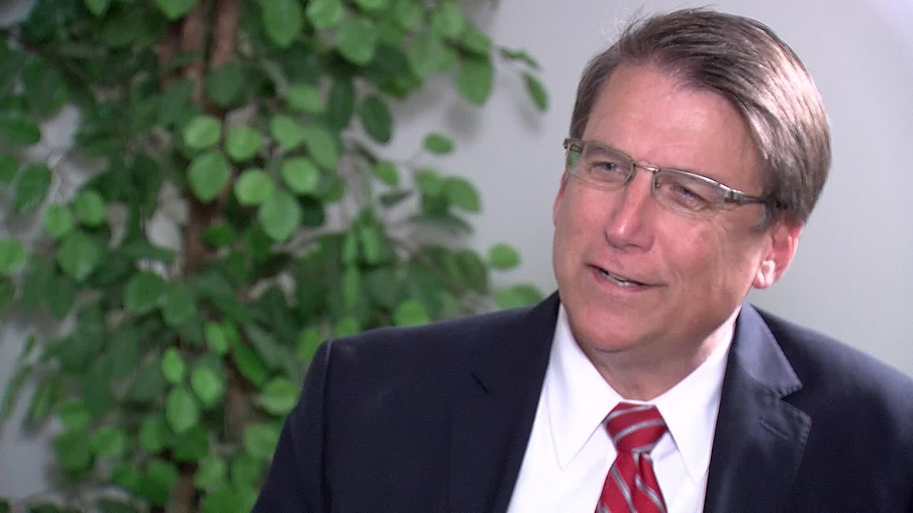 Campaign 2016: 9OYS talks one-on-one with Pat McCrory