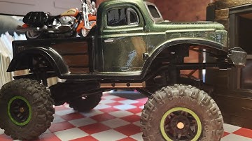 Axial SCX24 - BIG PUSH!!! - Episode #3 (Shocks, Steering Link, Links)